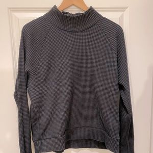 NorthFace Waffle Sweater / Thermal